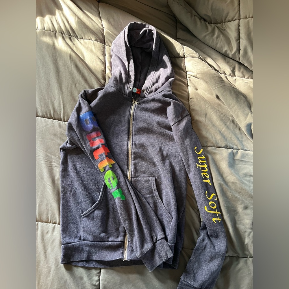 Gray butter sweatshirt